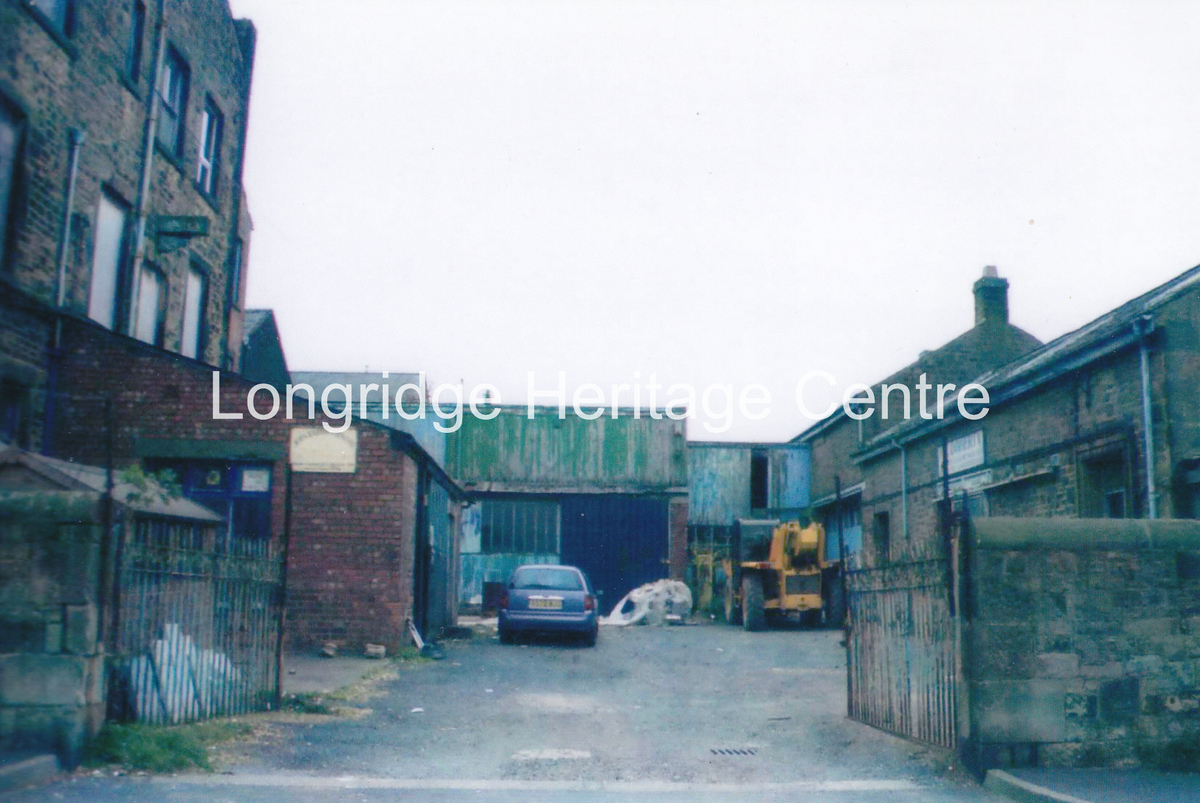 843A - Co-op building - View of main building during building of the flats  - 2005-6